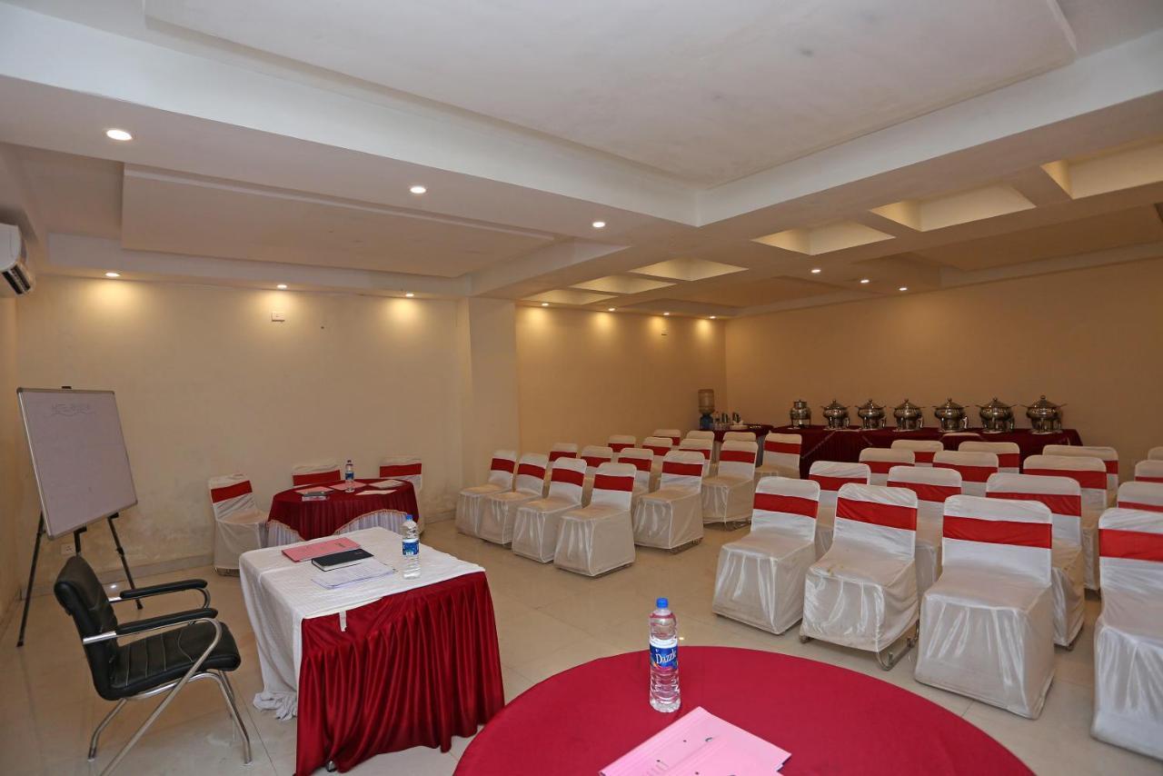 Hotel Railview Bhubaneswar Exterior photo