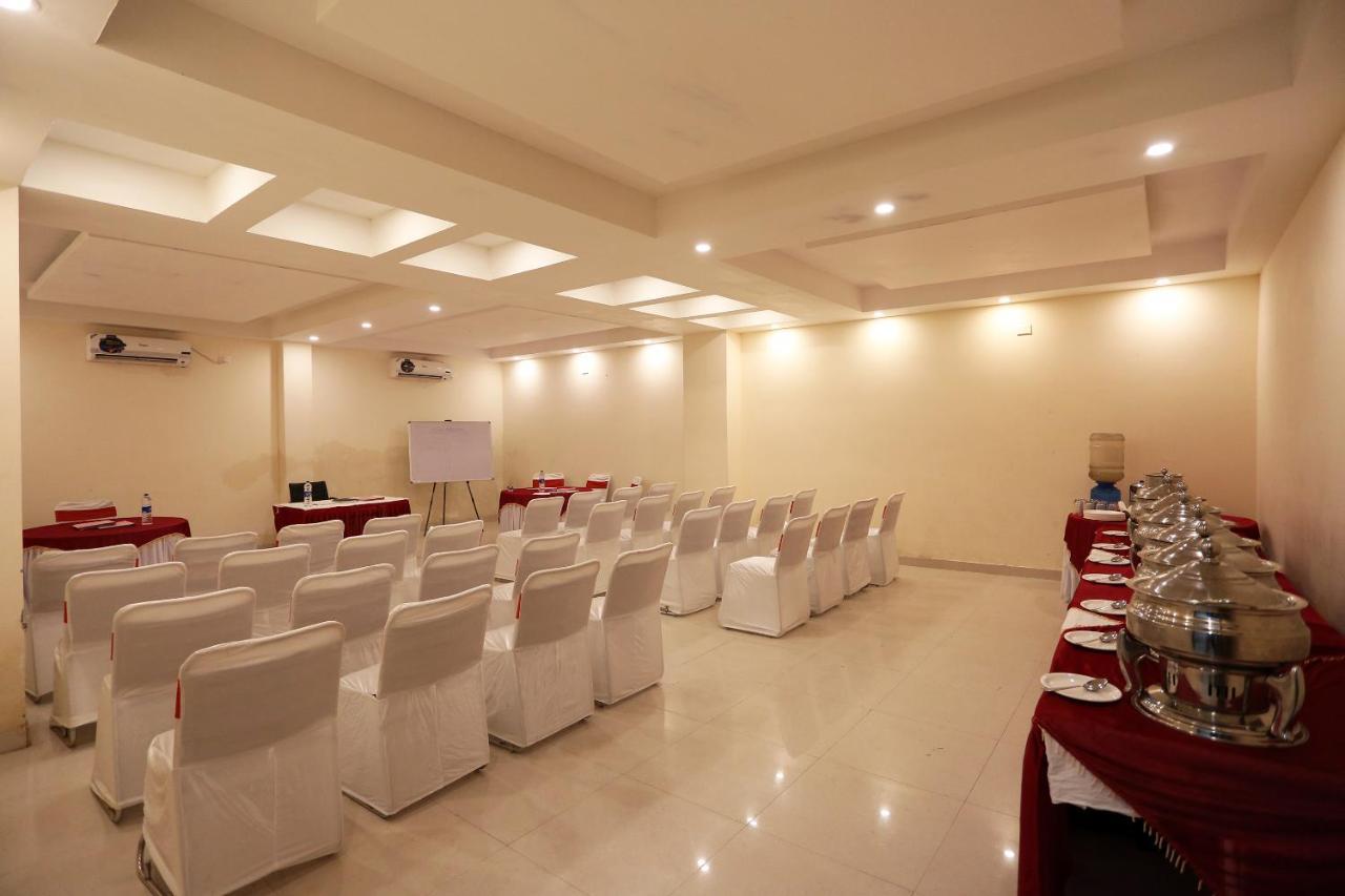 Hotel Railview Bhubaneswar Exterior photo