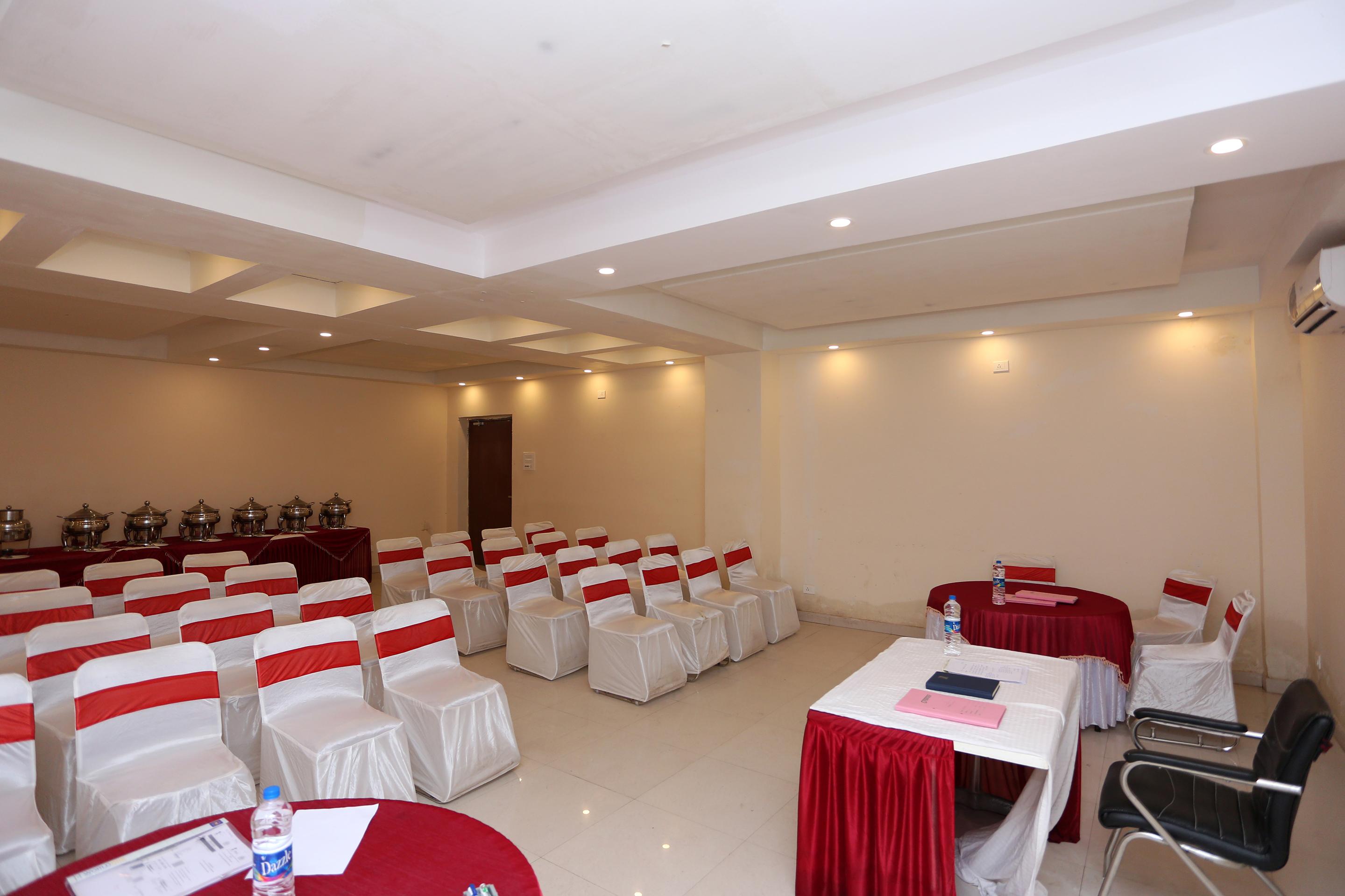 Hotel Railview Bhubaneswar Exterior photo