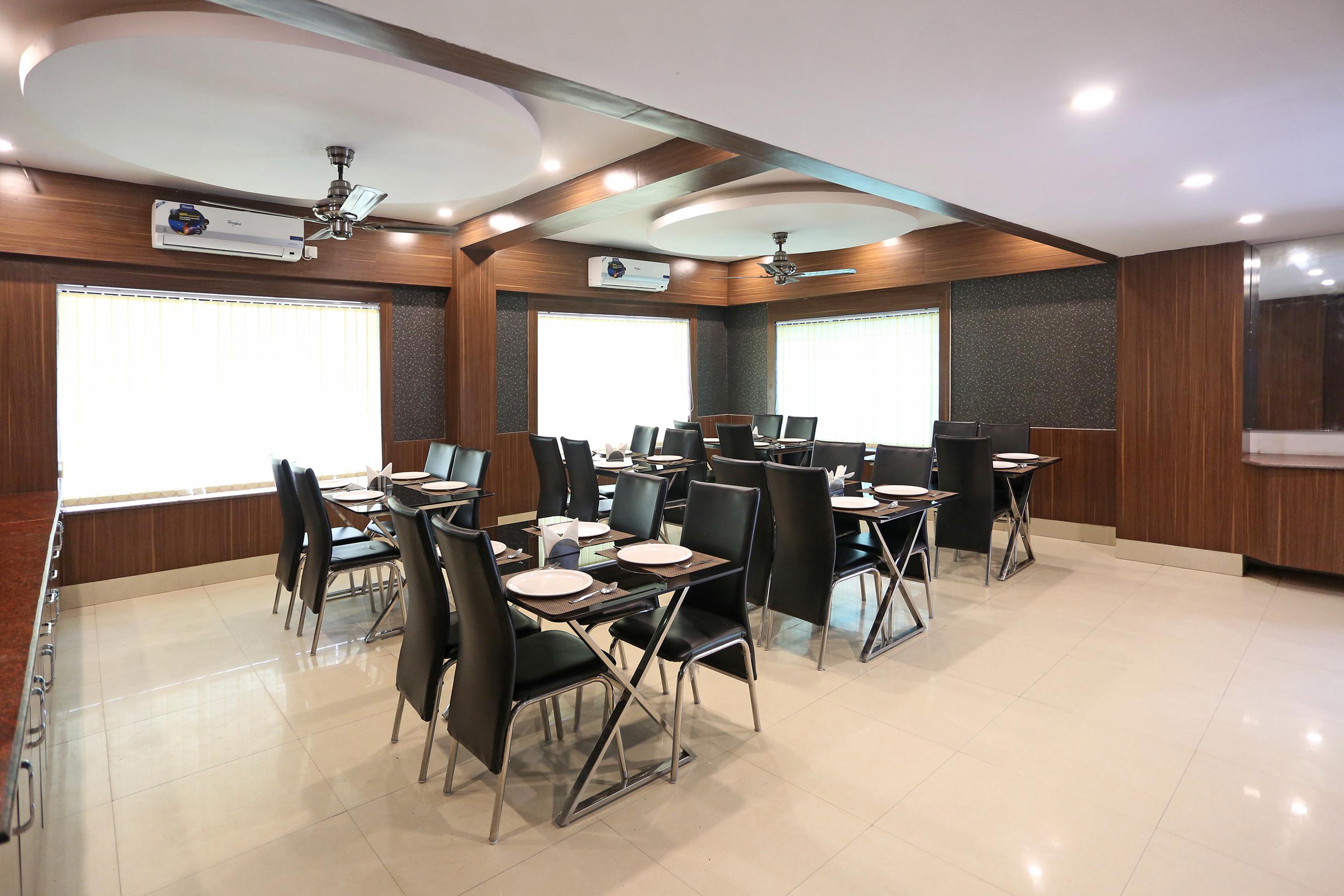 Hotel Railview Bhubaneswar Exterior photo