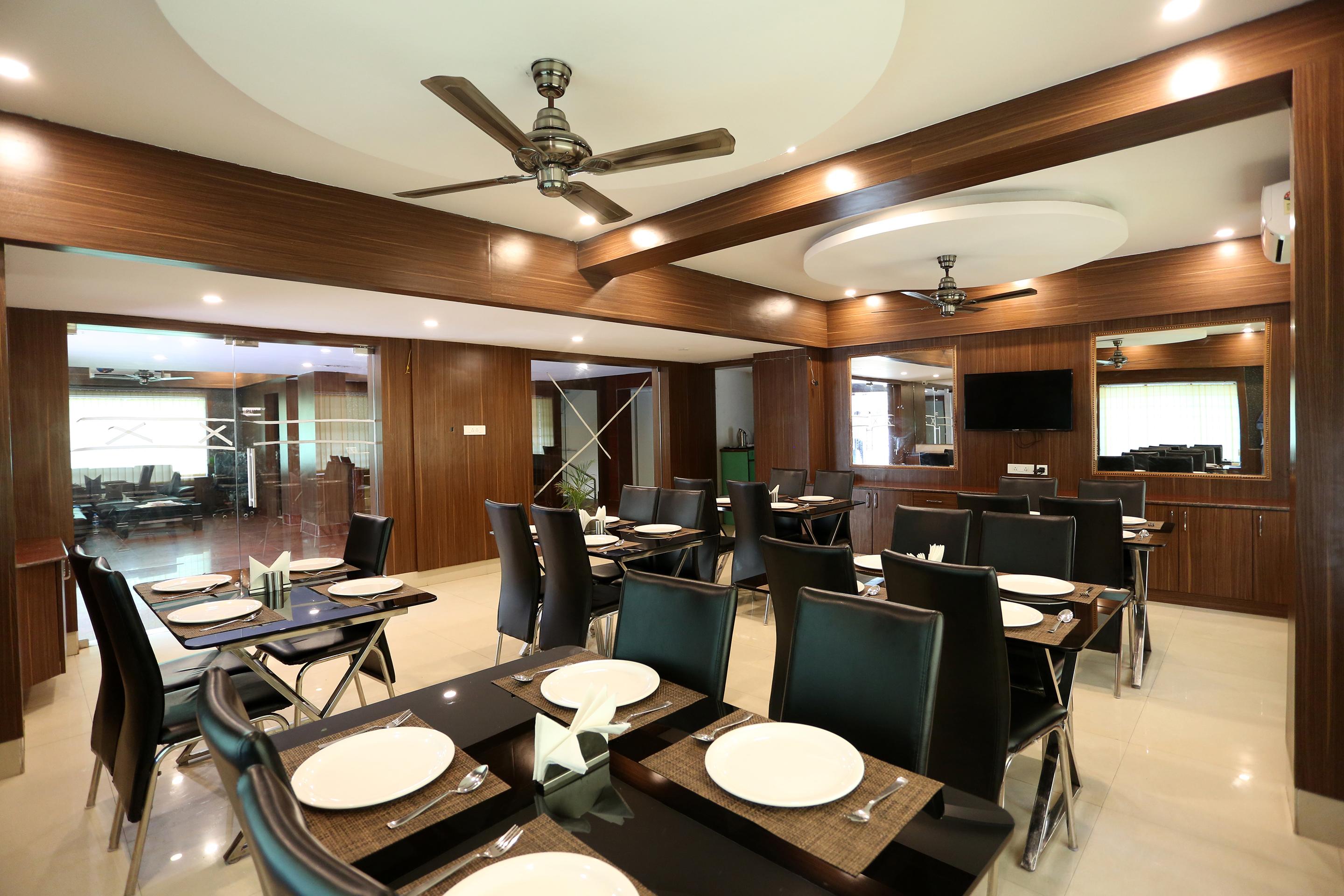 Hotel Railview Bhubaneswar Exterior photo