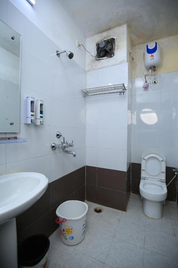 Hotel Railview Bhubaneswar Exterior photo